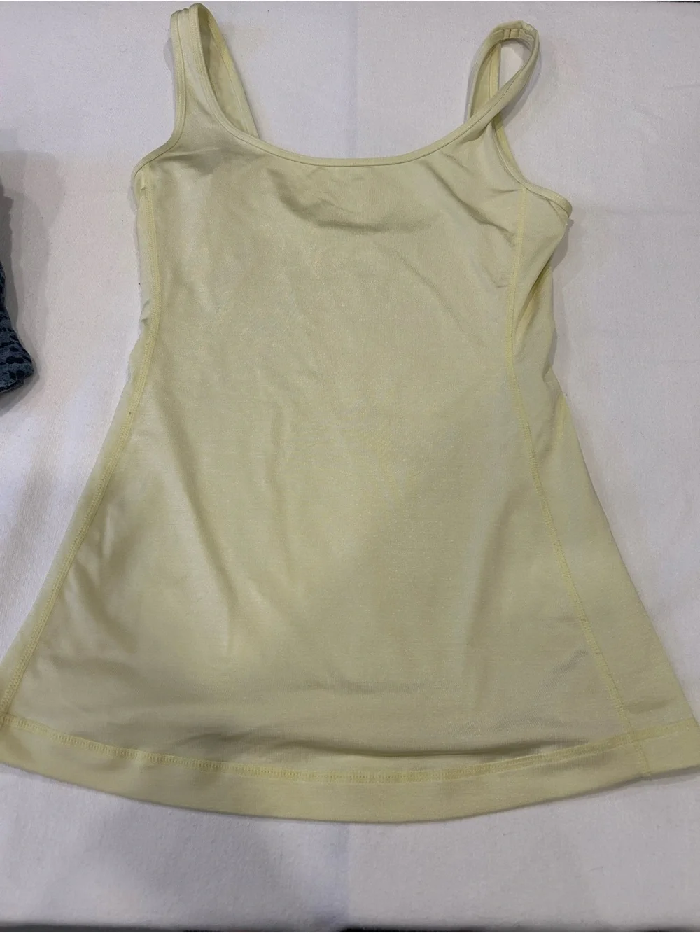 2 lulumon womens bundle